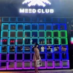 Schermo a Specchio Infinito con Ventola Olografica 3D - immagine 3