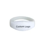 Braccialetto LED Attivato dal Suono con Telecomando